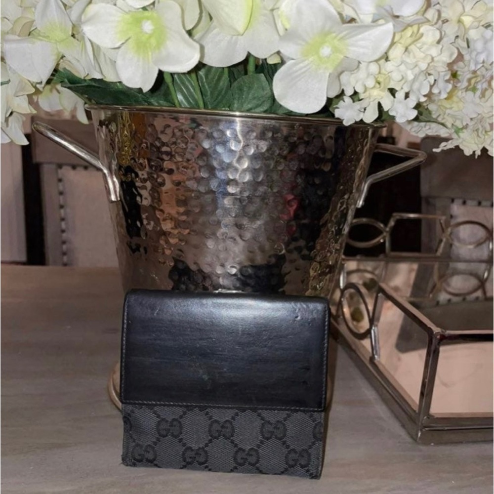 Gucci Wallet - Picture 2 of 4